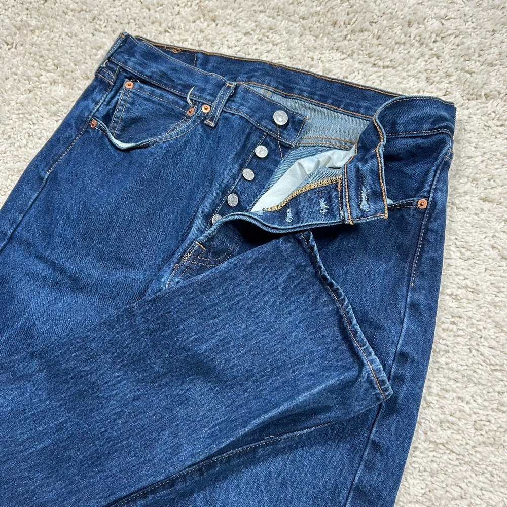 Levis 501 Original Fit Jeans 32x32 Fits 32X30 Blue Straight Leg Button Fly Denim